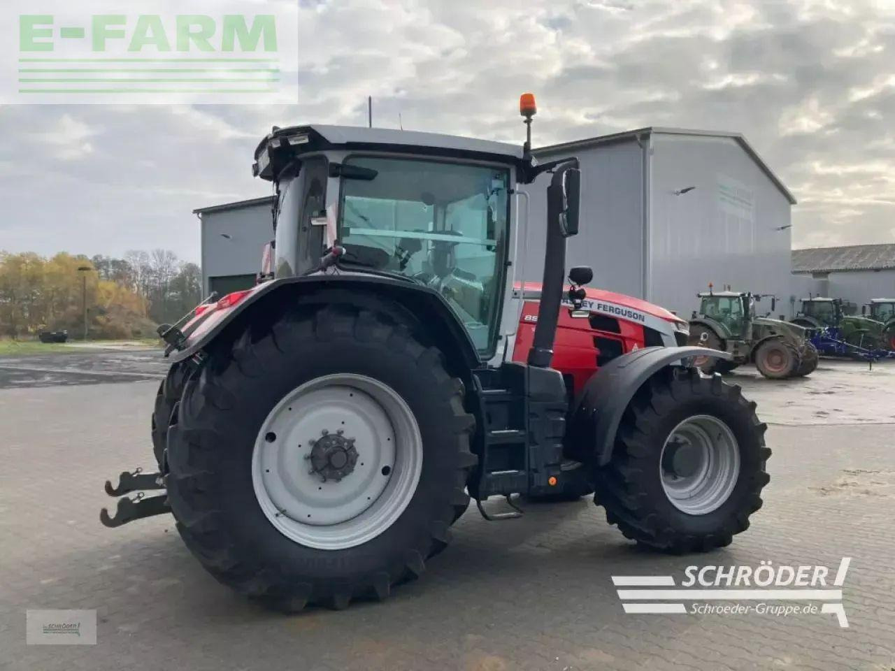 Massey Ferguson 8s.305 dyna-vt exclusive Exclusive - Trator: foto 4 Massey Ferguson 8s.305 dyna-vt exclusive Exclusive - Trator: foto 4