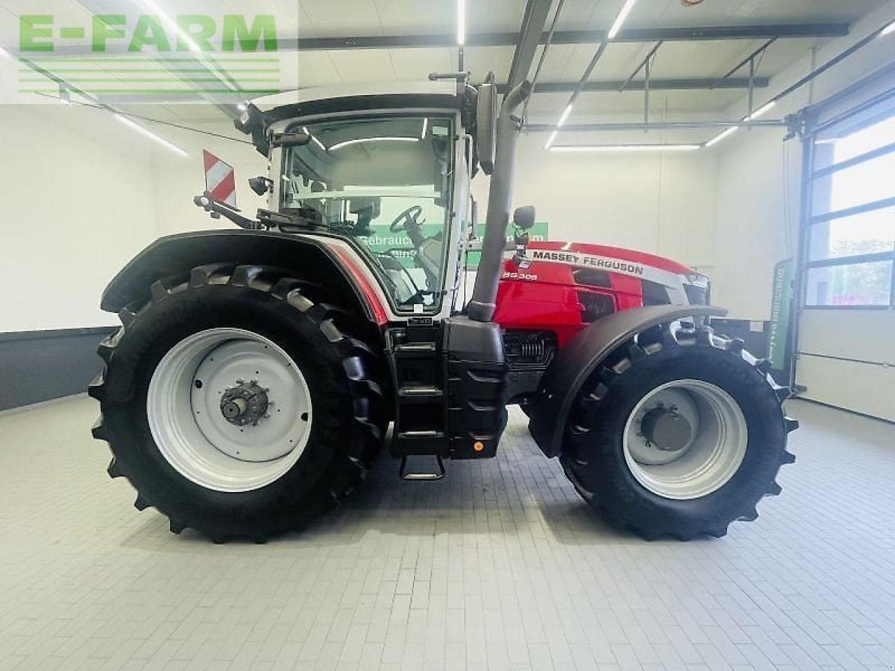 Massey Ferguson 8s.305 dyna-vt exclusive Exclusive - Trator: foto 4 Massey Ferguson 8s.305 dyna-vt exclusive Exclusive - Trator: foto 4