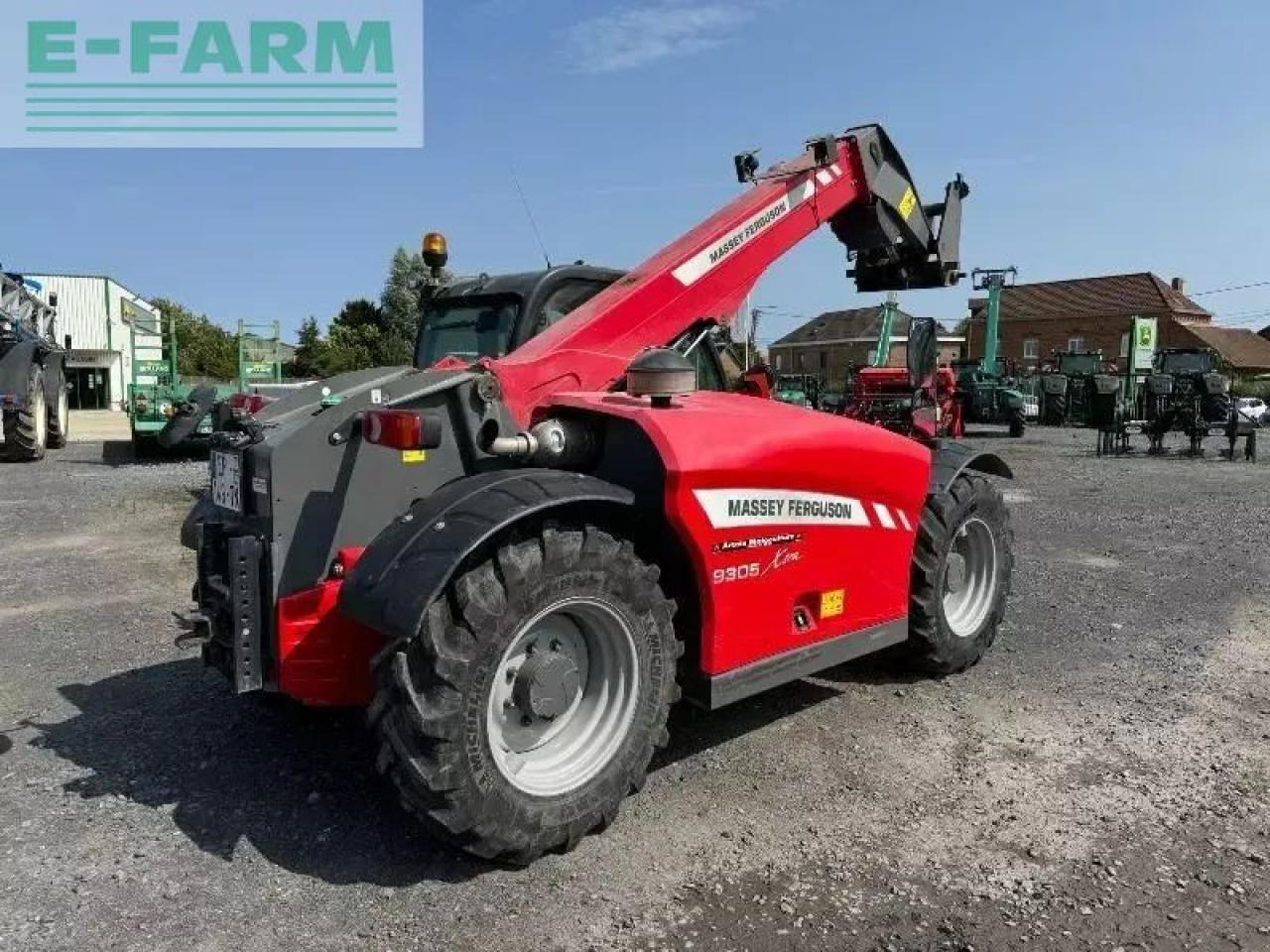 Massey Ferguson 9305 xtra - Empilhador telescópico: foto 4 Massey Ferguson 9305 xtra - Empilhador telescópico: foto 4