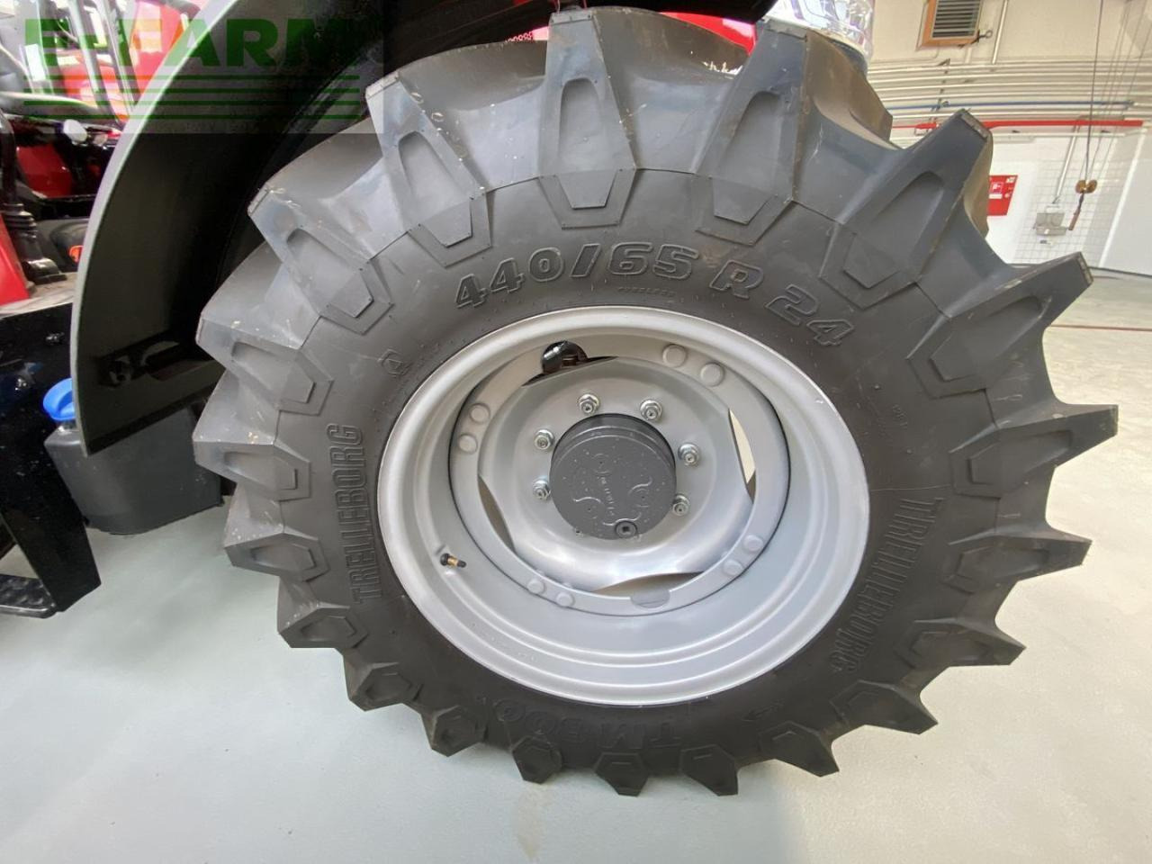 Massey Ferguson mf 4708 m plattform - Trator: foto 5 Massey Ferguson mf 4708 m plattform - Trator: foto 5