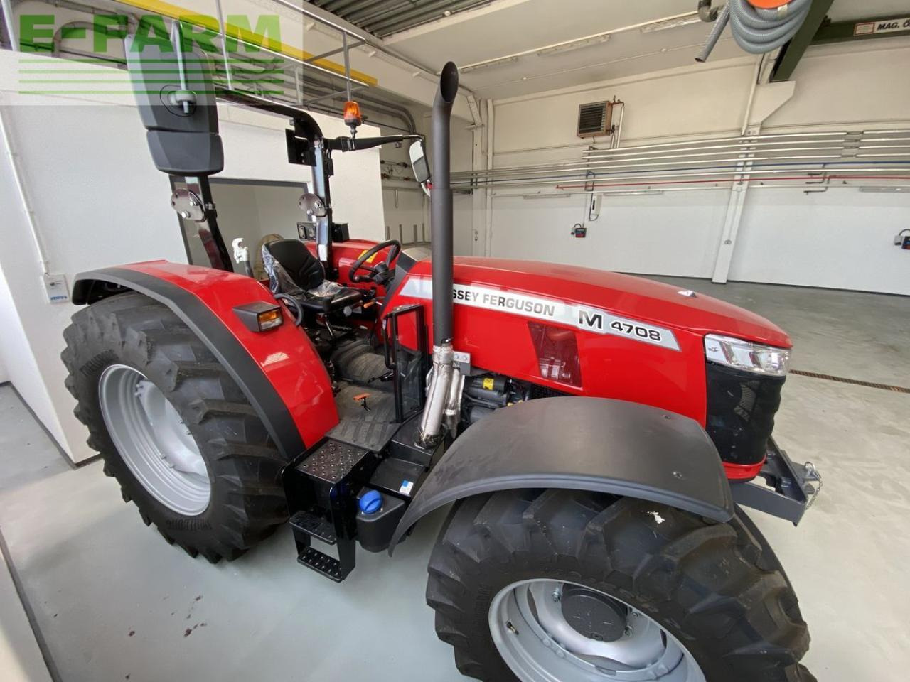 Massey Ferguson mf 4708 m plattform - Trator: foto 4 Massey Ferguson mf 4708 m plattform - Trator: foto 4