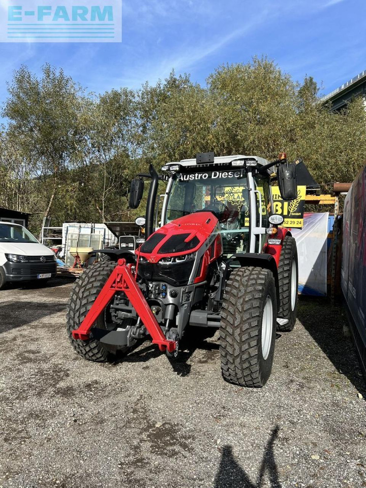 Massey Ferguson mf 5s.105 dyna-4 efficient Efficient - Trator: foto 1 Massey Ferguson mf 5s.105 dyna-4 efficient Efficient - Trator: foto 1