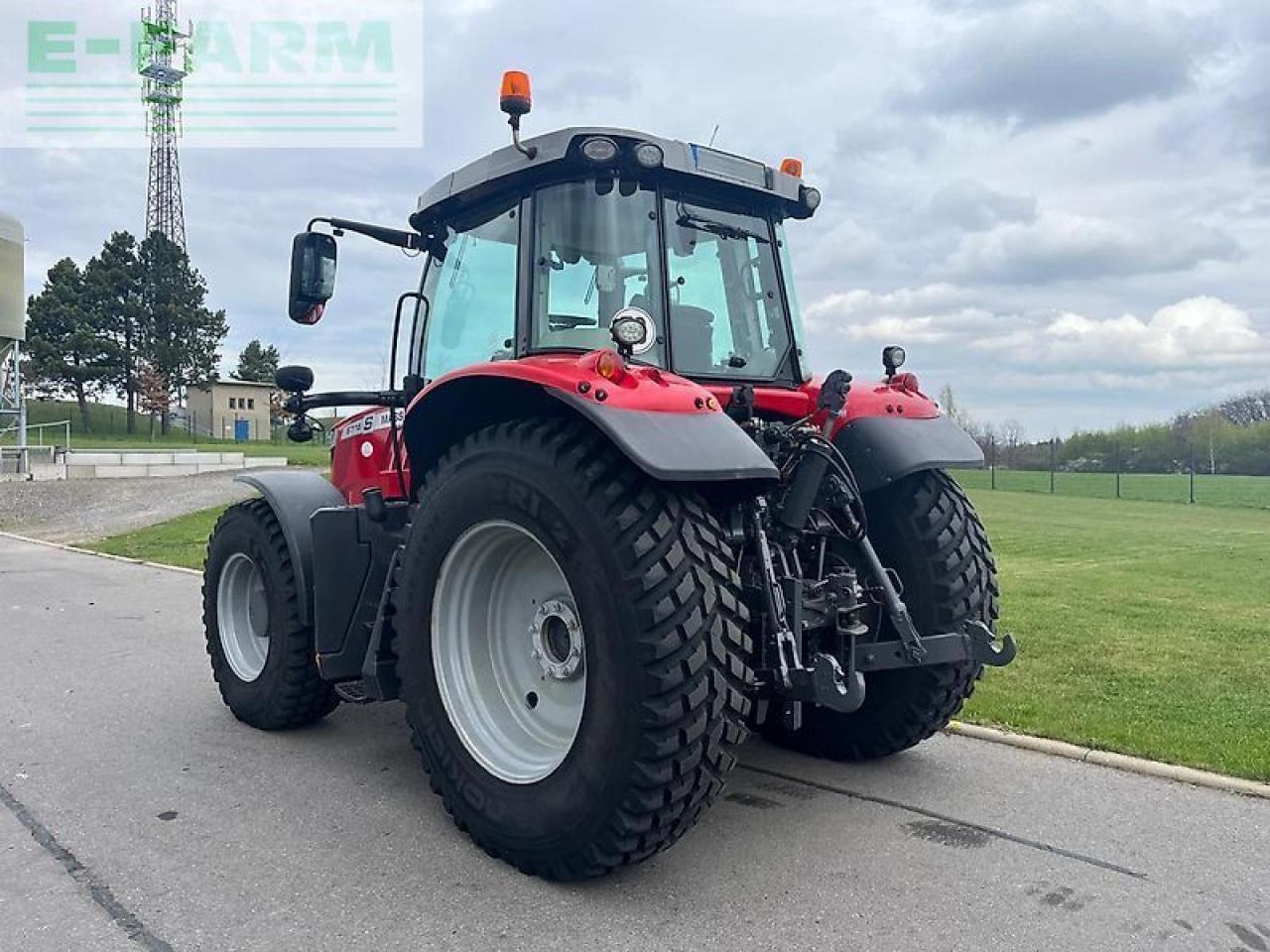 Massey Ferguson mf 6716 s dyna-vt efficient Efficient - Trator: foto 4 Massey Ferguson mf 6716 s dyna-vt efficient Efficient - Trator: foto 4