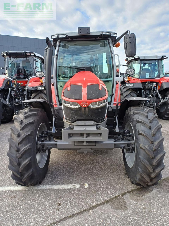 Massey Ferguson mf s5.135 - Trator: foto 2 Massey Ferguson mf s5.135 - Trator: foto 2
