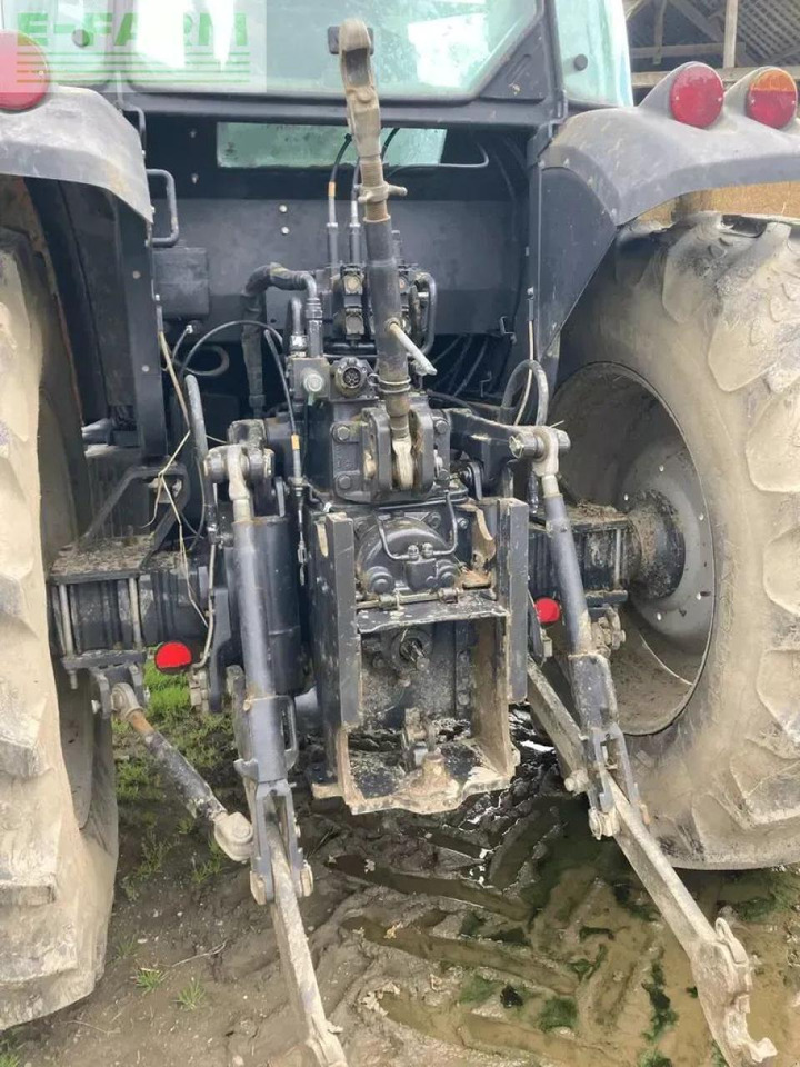 McCormick g135 max - Trator: foto 4 McCormick g135 max - Trator: foto 4