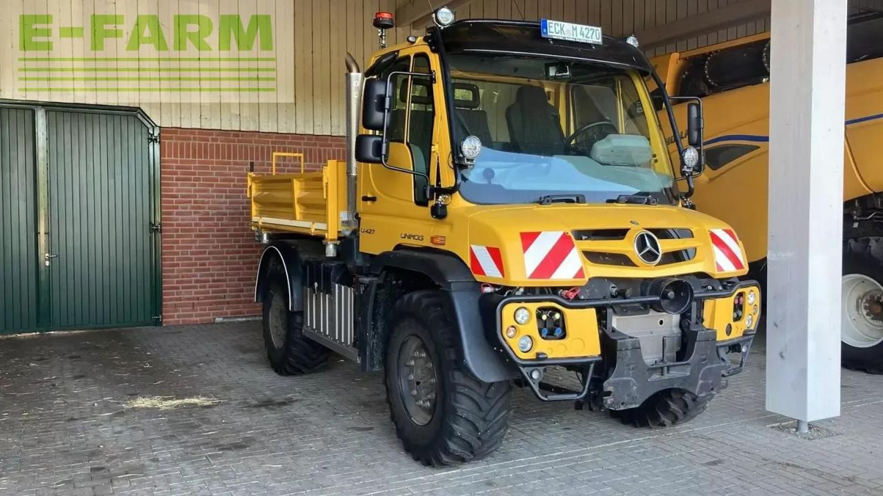 Mercedes-Benz unimog u427 - Trator: foto 3 Mercedes-Benz unimog u427 - Trator: foto 3