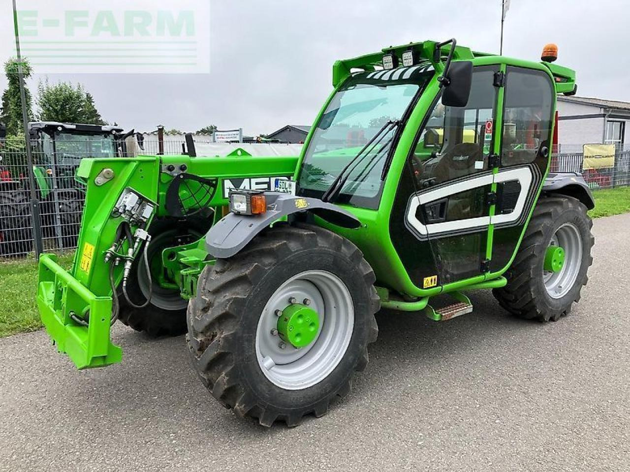 Merlo turbofarmer tf 33.7-115 - Empilhador telescópico: foto 1 Merlo turbofarmer tf 33.7-115 - Empilhador telescópico: foto 1