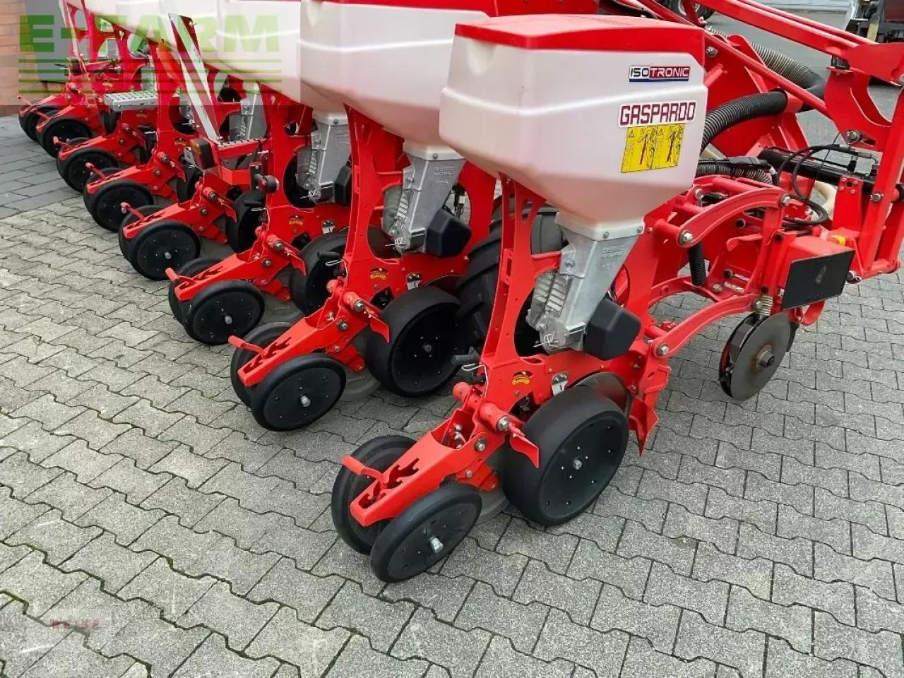 Mustang mirka ist 8 rows - Semeadora de precisão: foto 4 Mustang mirka ist 8 rows - Semeadora de precisão: foto 4