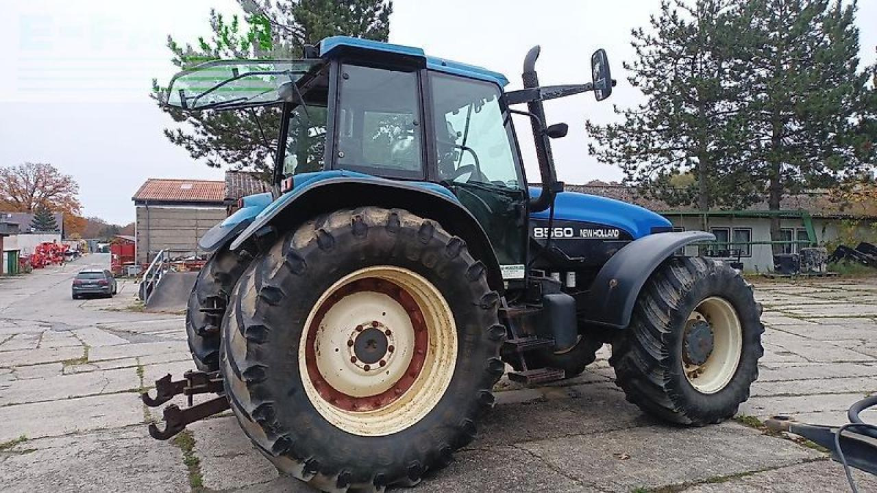 New Holland 8560 - Trator: foto 3 New Holland 8560 - Trator: foto 3