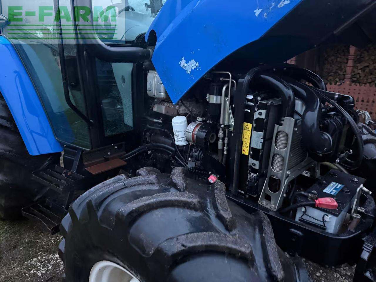 Trator New Holland T5060: foto 13 Trator New Holland T5060: foto 13