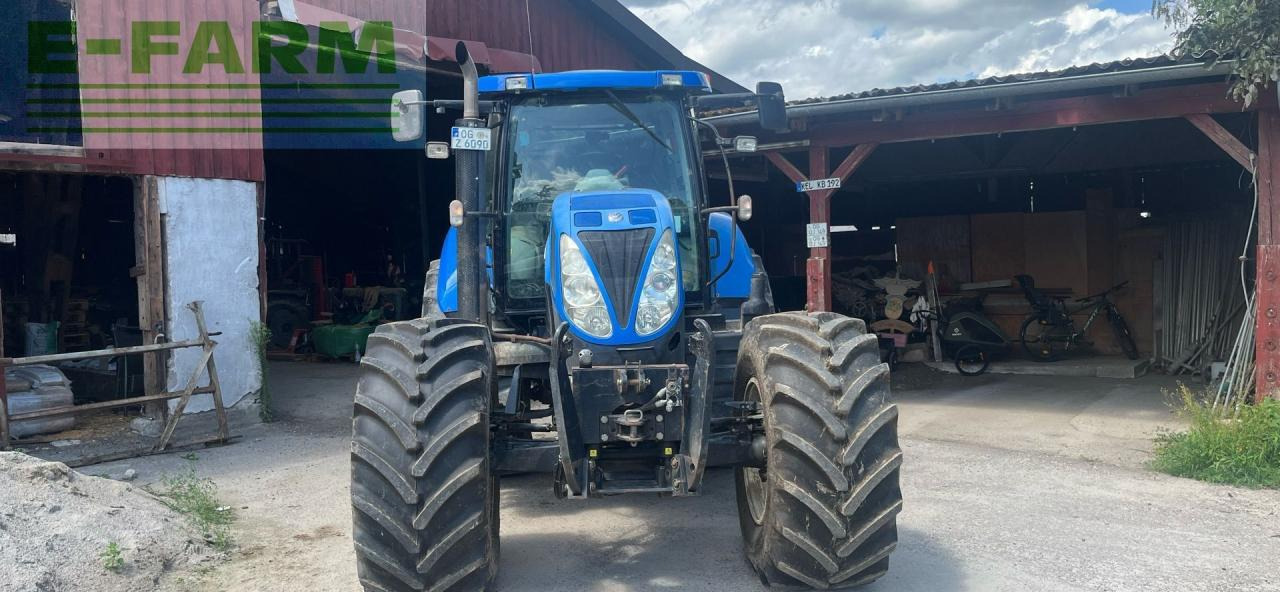 New Holland T6090 - Trator: foto 3 New Holland T6090 - Trator: foto 3