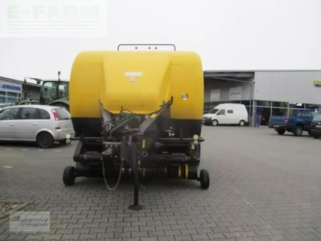 New Holland bb 9060 / bb9060 80x90 ballenmaß - Enfardadeira de fardos quadrados: foto 3 New Holland bb 9060 / bb9060 80x90 ballenmaß - Enfardadeira de fardos quadrados: foto 3