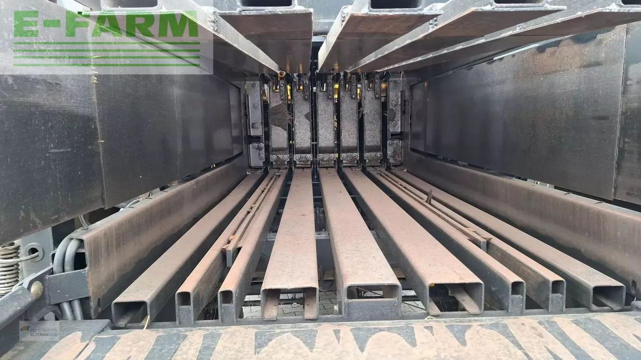 New Holland bb 9070 / bb9070 - Enfardadeira de fardos quadrados: foto 5 New Holland bb 9070 / bb9070 - Enfardadeira de fardos quadrados: foto 5