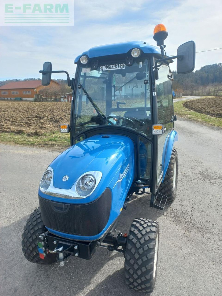 New Holland boomer 25 - Trator: foto 5 New Holland boomer 25 - Trator: foto 5