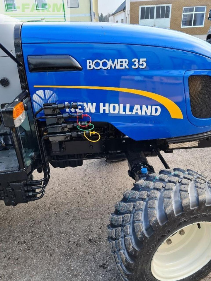 New Holland boomer 35 - Trator: foto 5 New Holland boomer 35 - Trator: foto 5