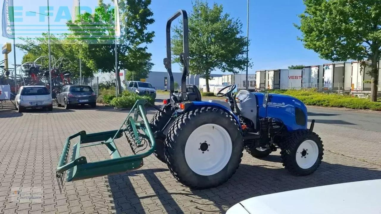 New Holland boomer 50 - Trator: foto 5 New Holland boomer 50 - Trator: foto 5