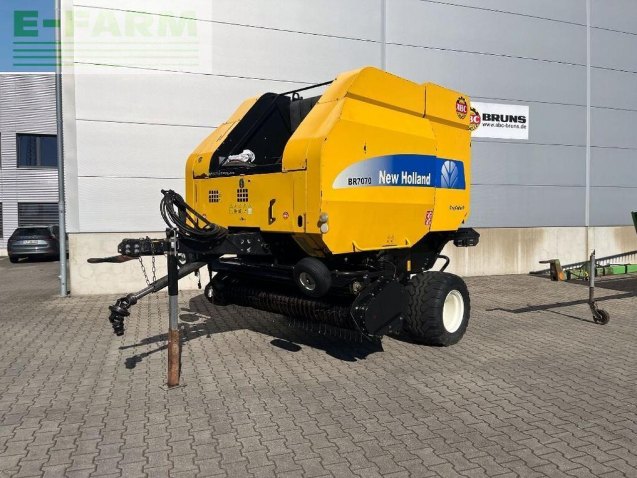 New Holland br 7070 rotorschneidwerk - Enfardadeira de fardos quadrados: foto 2 New Holland br 7070 rotorschneidwerk - Enfardadeira de fardos quadrados: foto 2