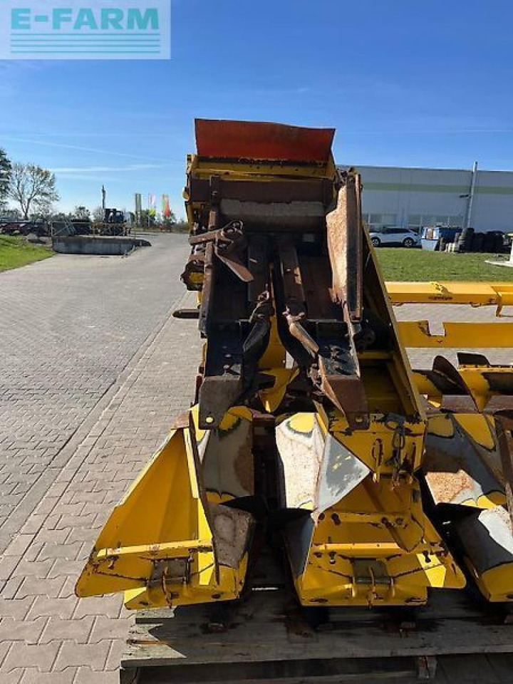 Ceifeira debulhadora New Holland cr 9070: foto 15