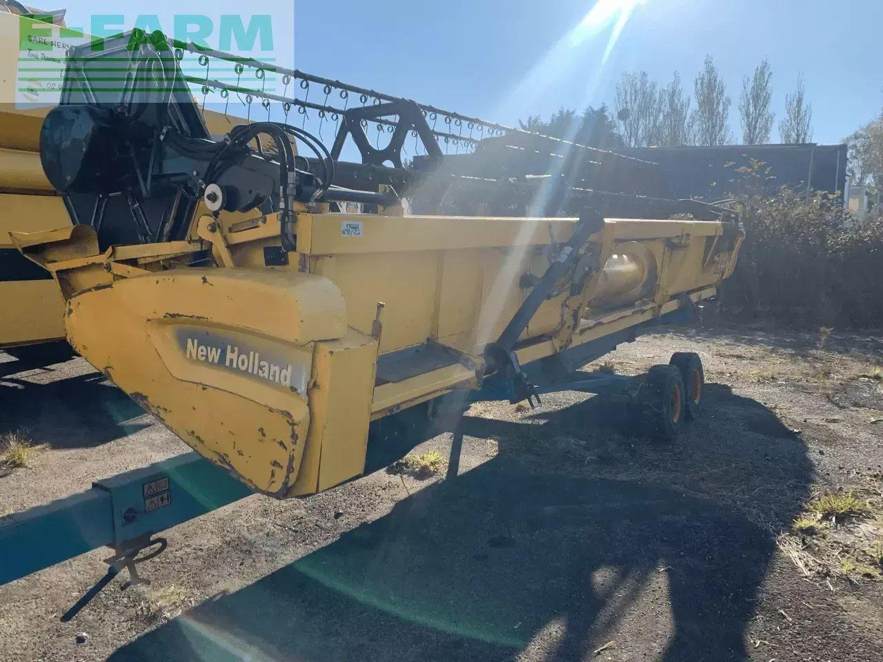 New Holland cr 9070 - Ceifeira debulhadora: foto 5 New Holland cr 9070 - Ceifeira debulhadora: foto 5