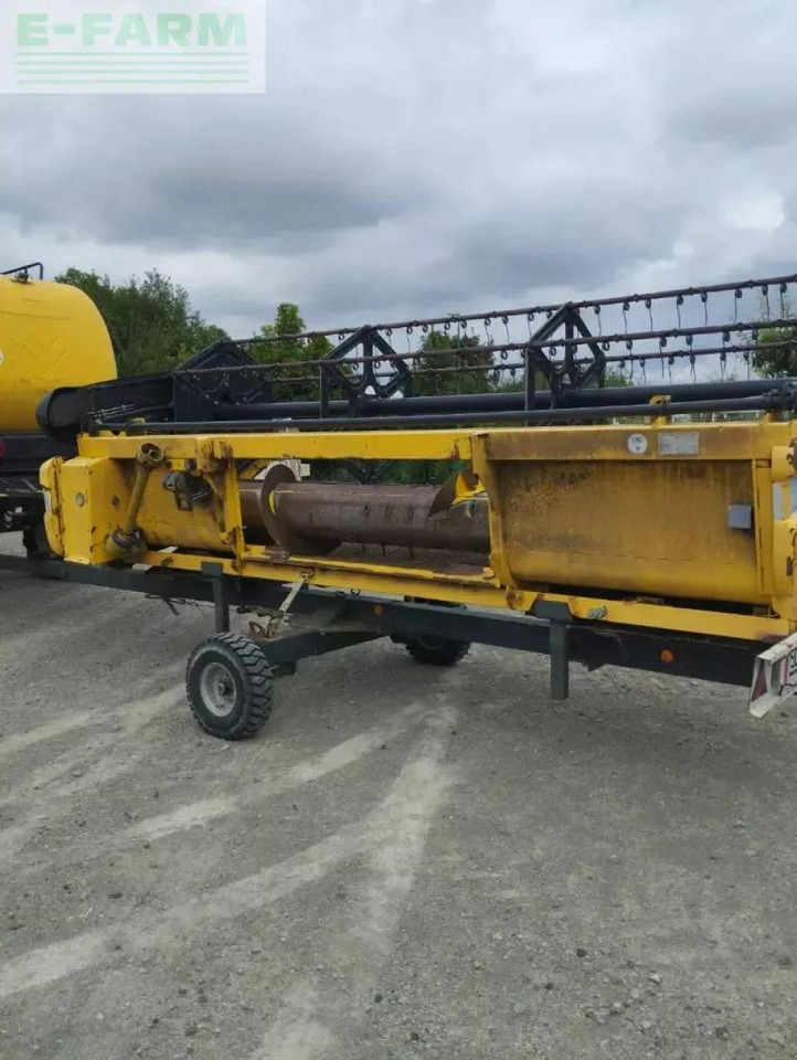 New Holland csx 7050 - Ceifeira debulhadora: foto 5 New Holland csx 7050 - Ceifeira debulhadora: foto 5