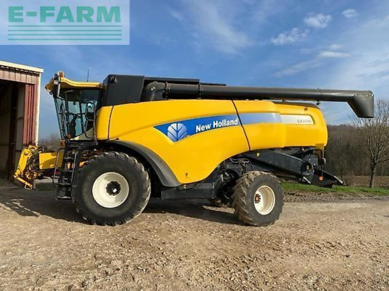 New Holland cx 8090 - Ceifeira debulhadora: foto 4 New Holland cx 8090 - Ceifeira debulhadora: foto 4