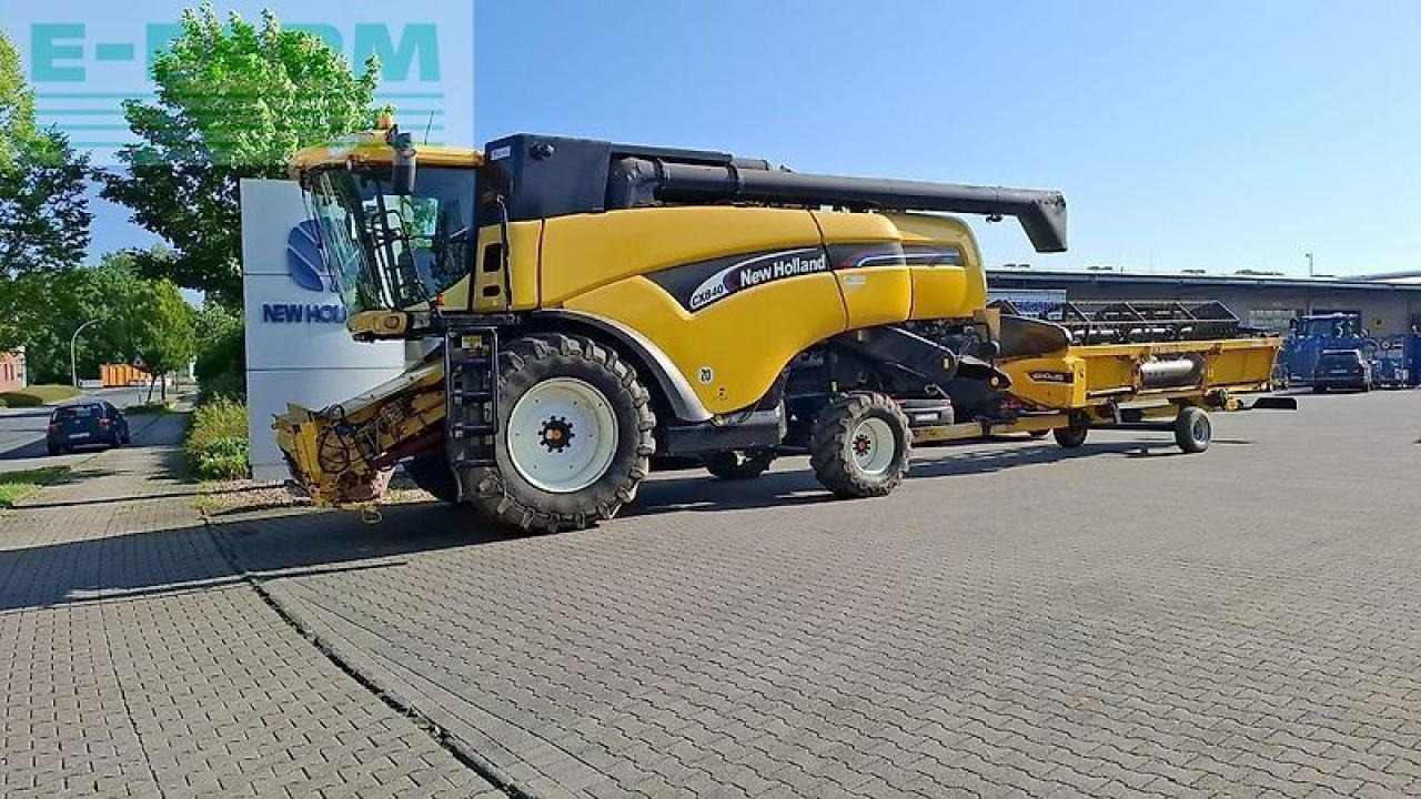 New Holland cx 840 - Ceifeira debulhadora: foto 1 New Holland cx 840 - Ceifeira debulhadora: foto 1