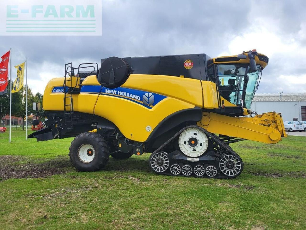 Ceifeira debulhadora New Holland cx8.85 raupe tier-4b: foto 6