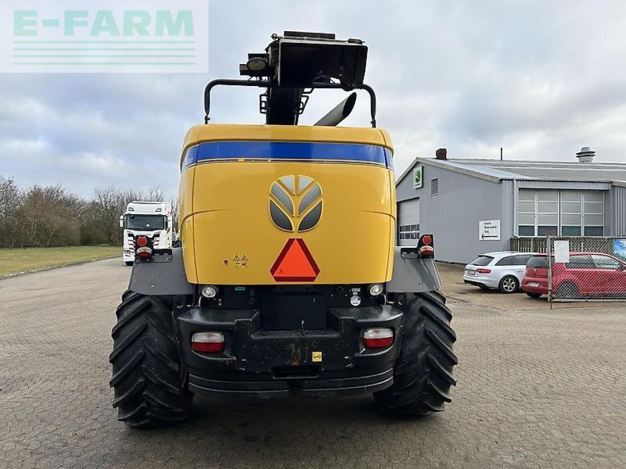 New Holland fr 600 - Picadora de forragem automotriz: foto 2 New Holland fr 600 - Picadora de forragem automotriz: foto 2