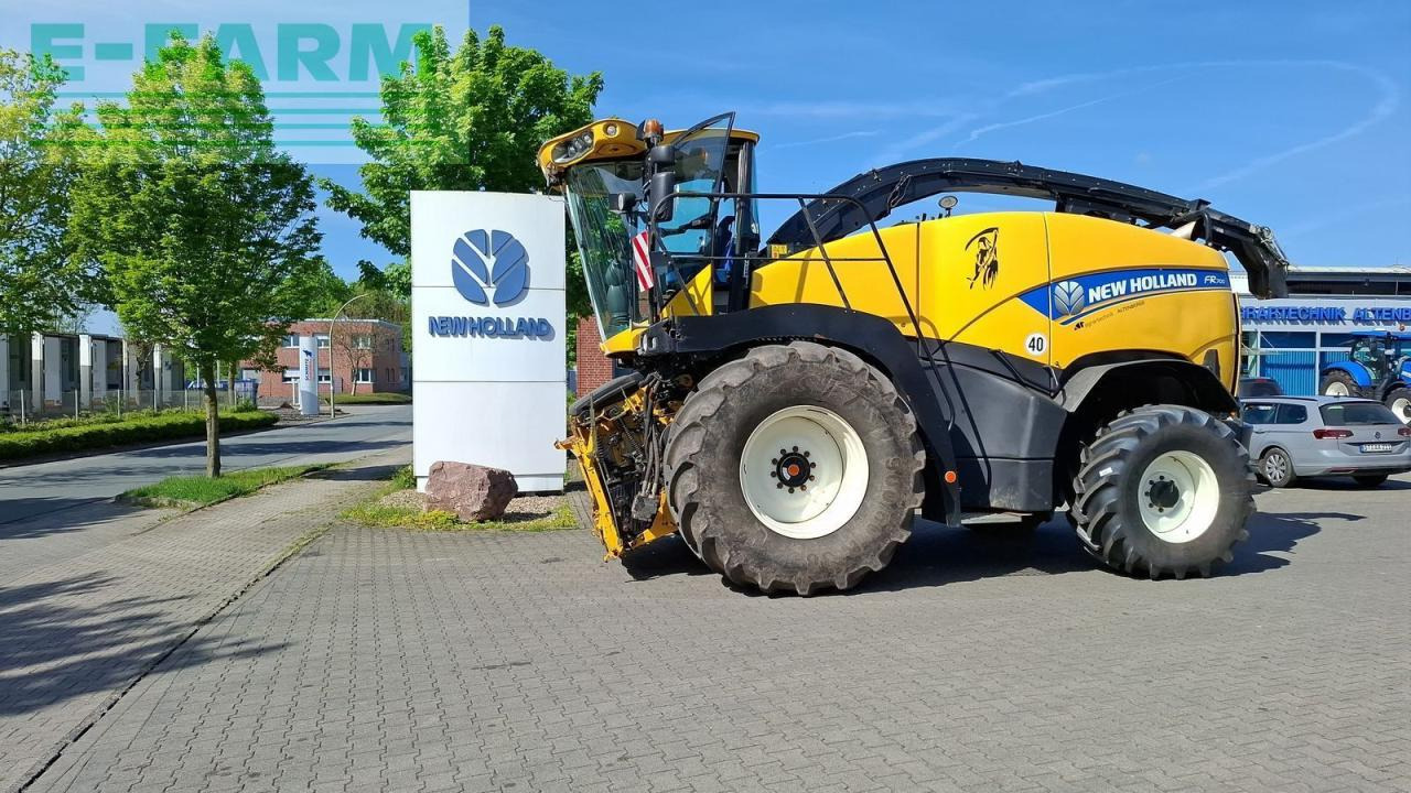 New Holland fr 700 / fr700 - Picadora de forragem automotriz: foto 1 New Holland fr 700 / fr700 - Picadora de forragem automotriz: foto 1