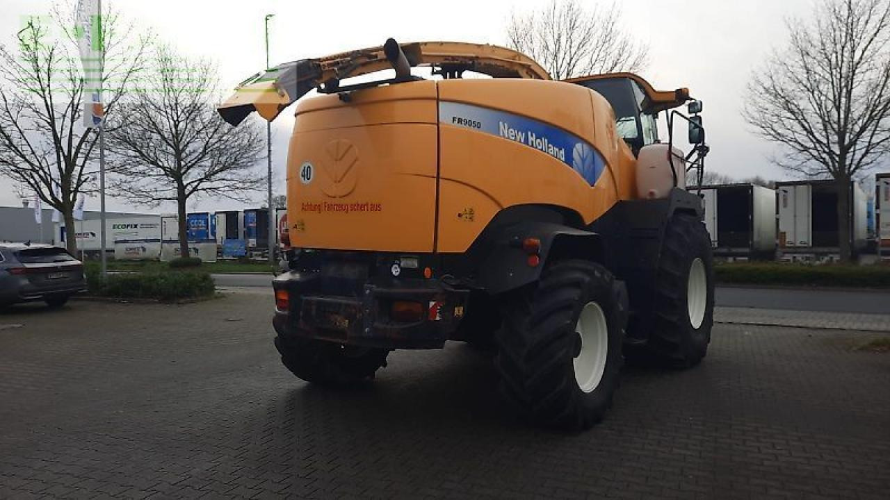New Holland fr9060 / fr 9060 - Picadora de forragem automotriz: foto 5 New Holland fr9060 / fr 9060 - Picadora de forragem automotriz: foto 5