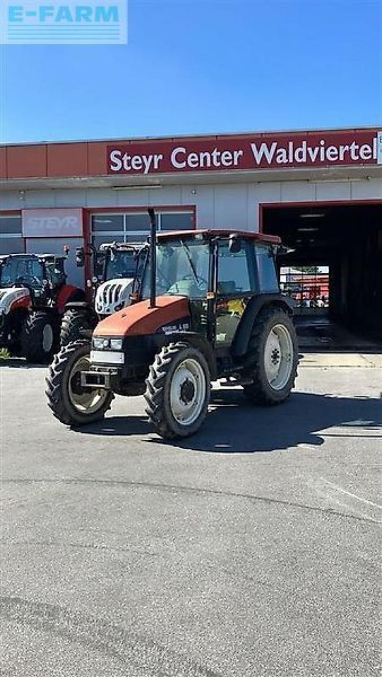 New Holland l65 - Trator: foto 1 New Holland l65 - Trator: foto 1