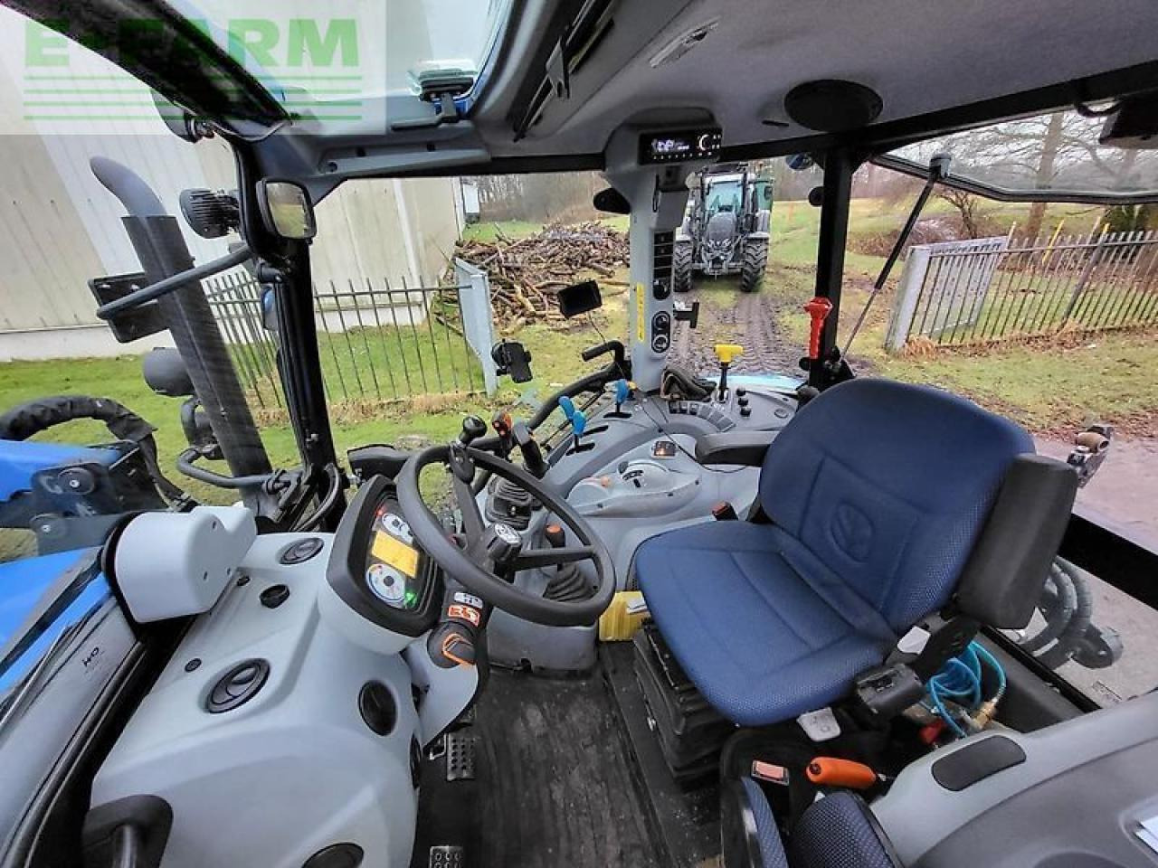 Trator New Holland new holland t5.110 d-kabine – erstzulassung 04/2023 – 900 betriebsstunden!: foto 7