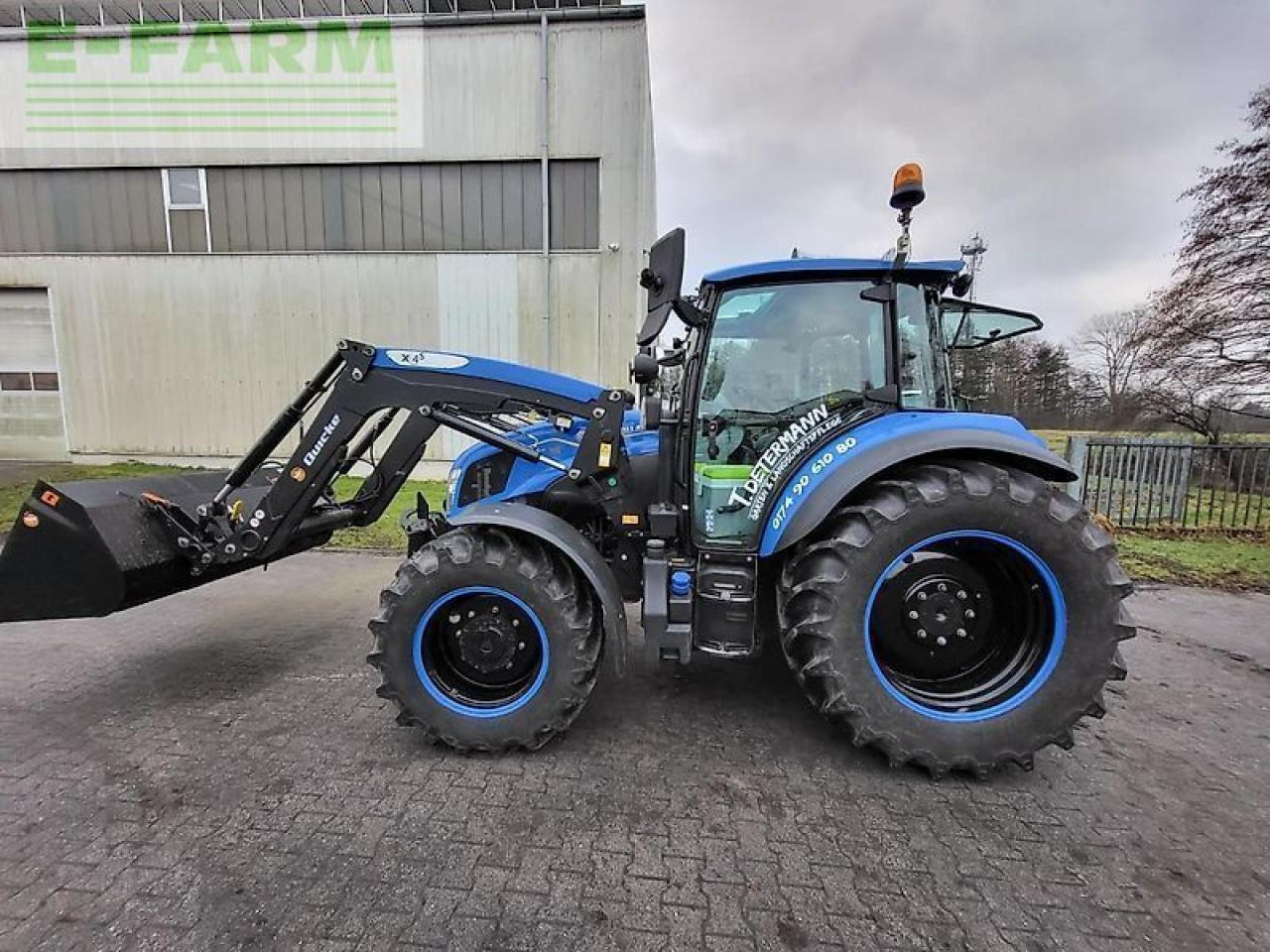 New Holland new holland t5.110 d-kabine – erstzulassung 04/2023 – 900 betriebsstunden! - Trator: foto 1 New Holland new holland t5.110 d-kabine – erstzulassung 04/2023 – 900 betriebsstunden! - Trator: foto 1