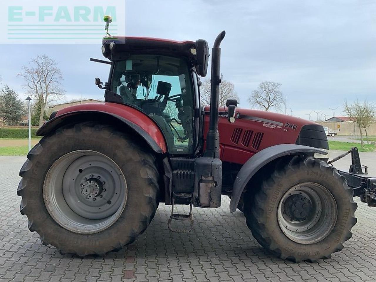 New Holland puma cvx 240 CVX - Trator: foto 2 New Holland puma cvx 240 CVX - Trator: foto 2