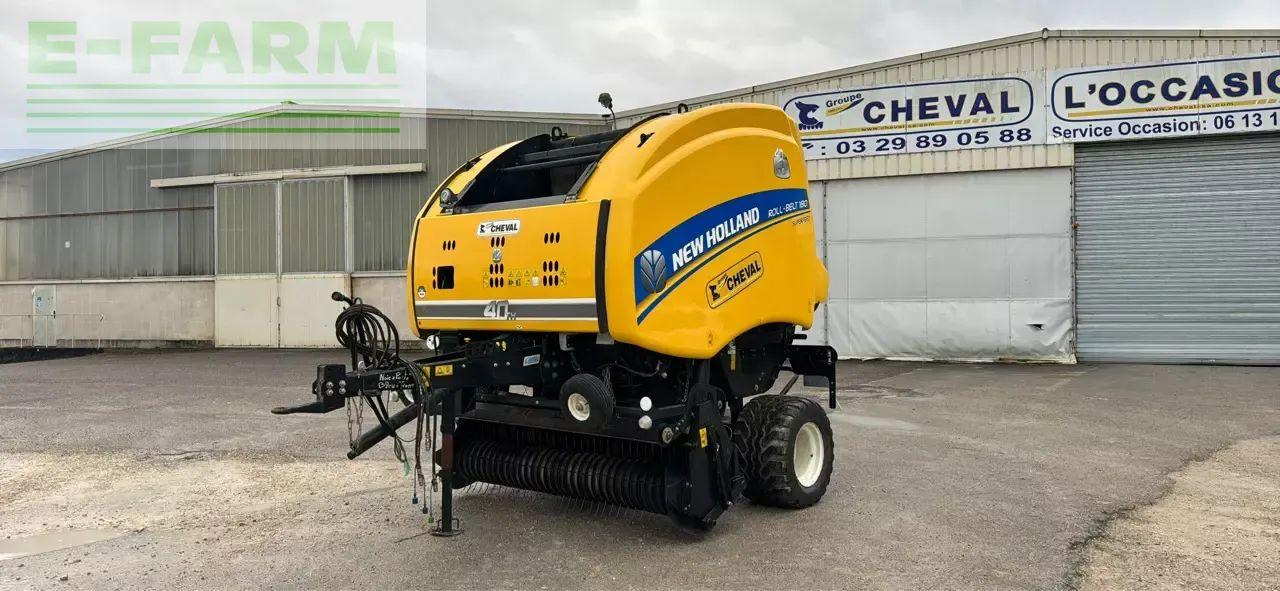 New Holland roll belt 180 se - Enfardadeira de fardos quadrados: foto 2 New Holland roll belt 180 se - Enfardadeira de fardos quadrados: foto 2