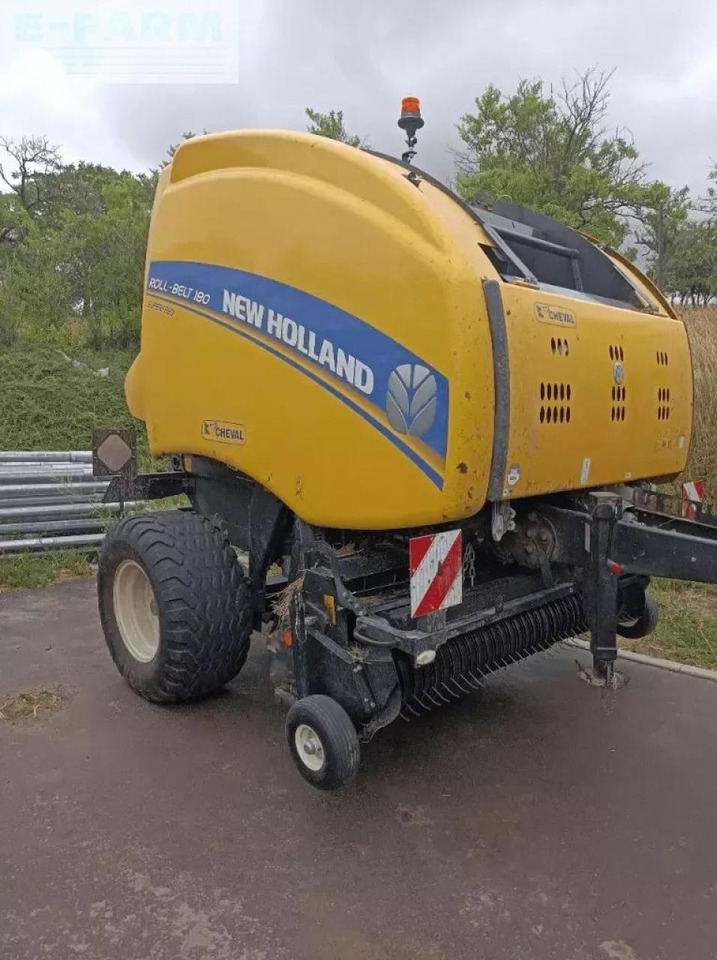 New Holland rolt belt 180 superfeed - Enfardadeira de fardos quadrados: foto 2 New Holland rolt belt 180 superfeed - Enfardadeira de fardos quadrados: foto 2