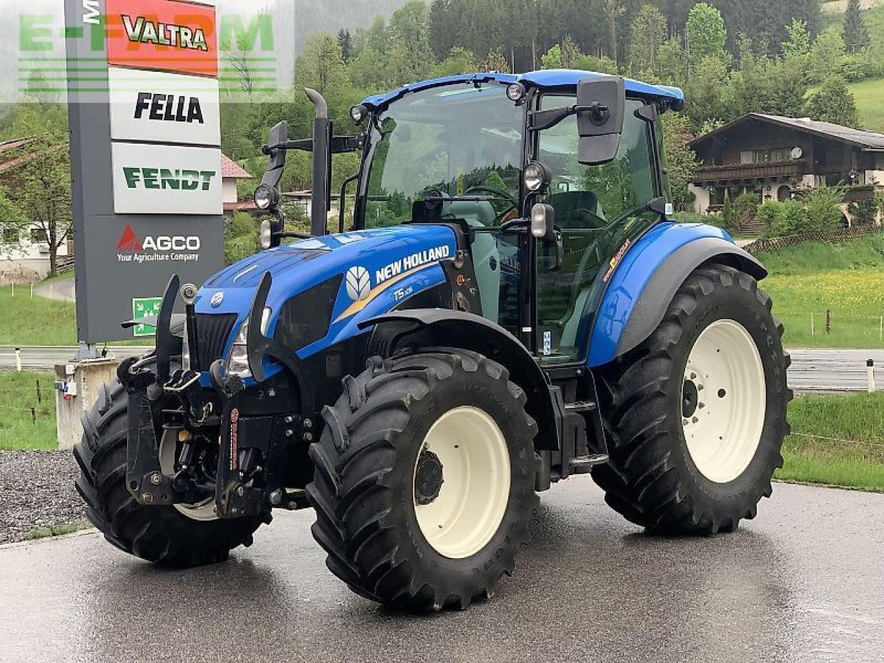 New Holland t 5.105 - Trator: foto 2 New Holland t 5.105 - Trator: foto 2