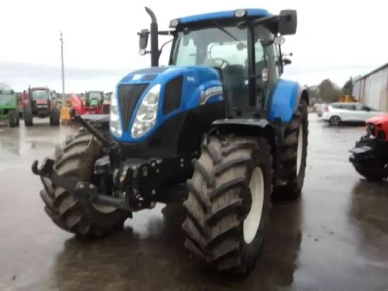 New Holland t 7 - 185 - Trator: foto 5 New Holland t 7 - 185 - Trator: foto 5