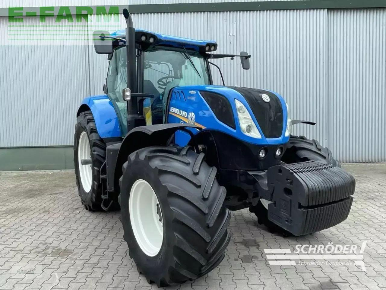 New Holland t 7.270 autocommand - Trator: foto 1 New Holland t 7.270 autocommand - Trator: foto 1