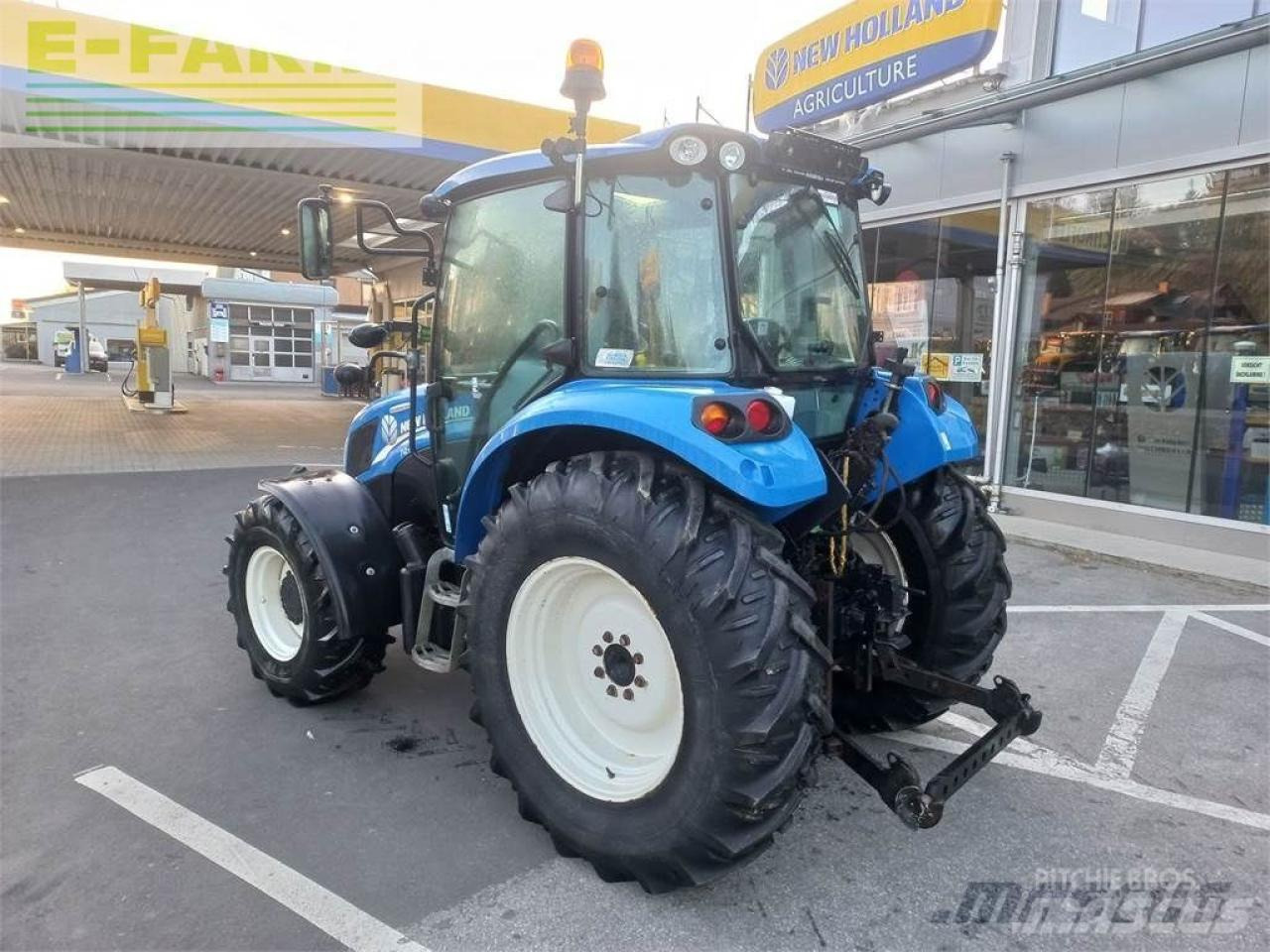 New Holland t4.75 powerstar Powerstar - Trator: foto 5 New Holland t4.75 powerstar Powerstar - Trator: foto 5