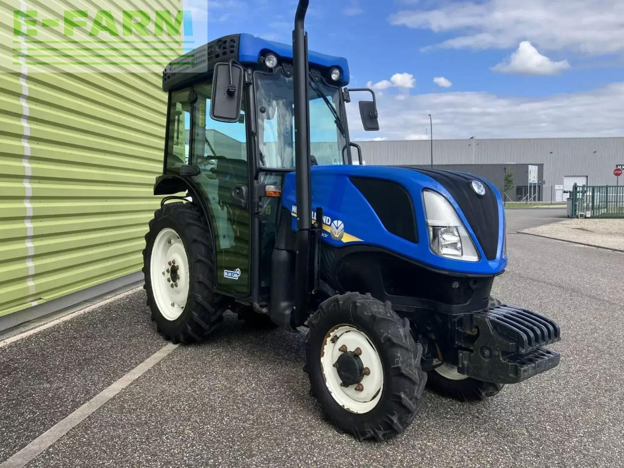 New Holland t4-80v V - Trator: foto 5 New Holland t4-80v V - Trator: foto 5