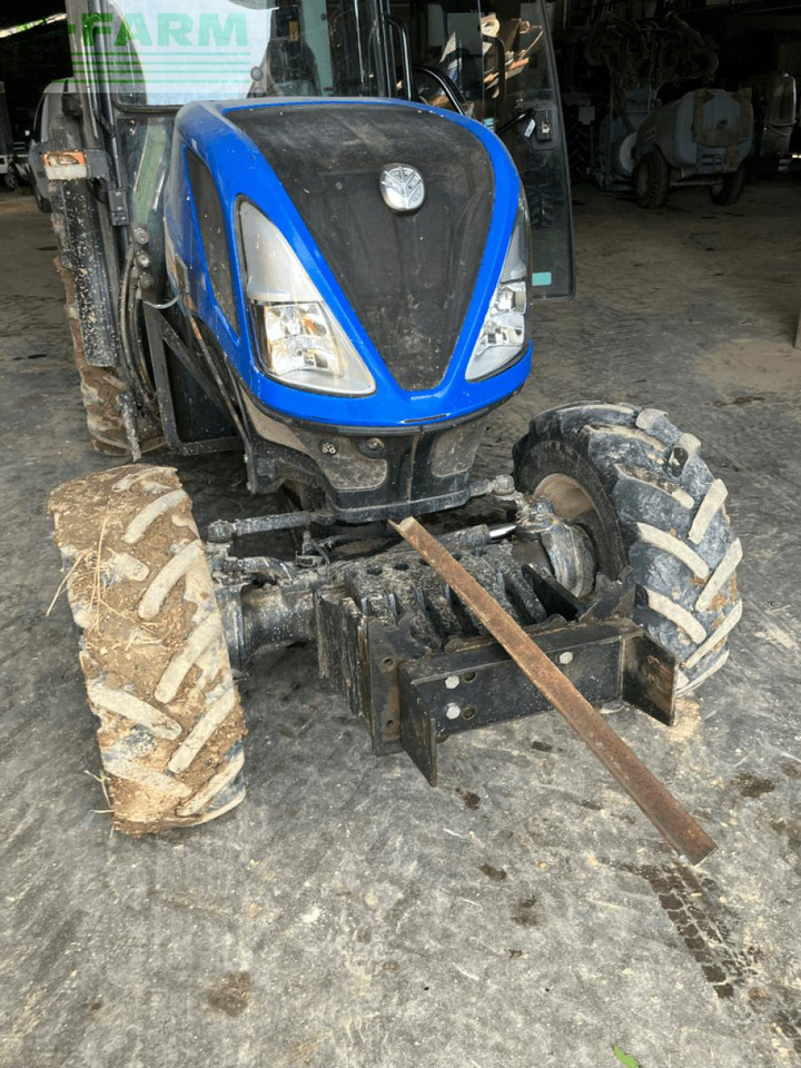 New Holland t4-90n N - Trator: foto 4 New Holland t4-90n N - Trator: foto 4
