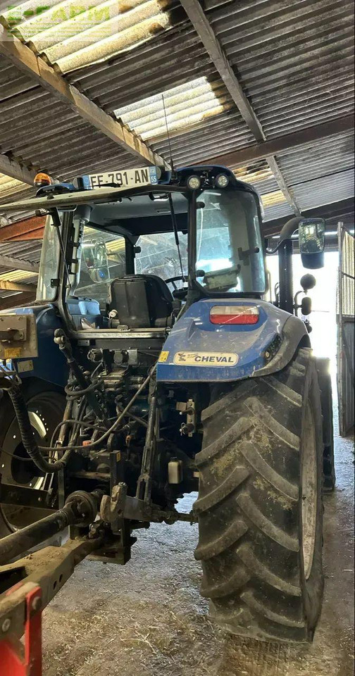 New Holland t5.100 ec - Trator: foto 3 New Holland t5.100 ec - Trator: foto 3