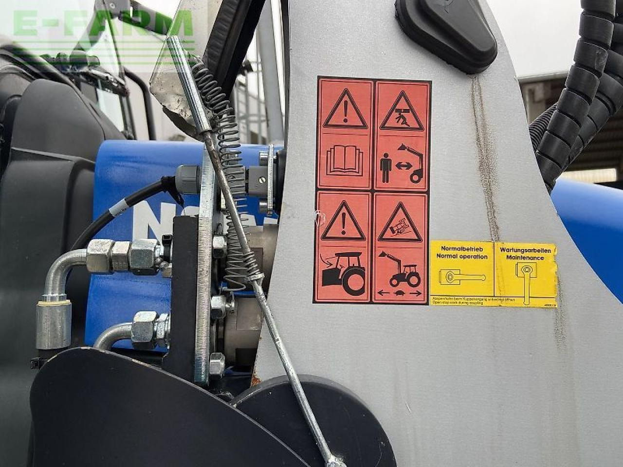 New Holland t5.105 electro command - Trator: foto 5 New Holland t5.105 electro command - Trator: foto 5