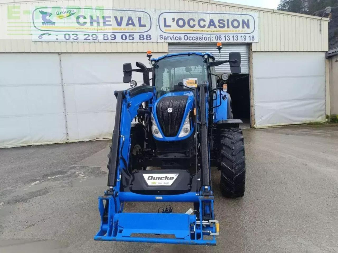 New Holland t5 110 electro - Trator: foto 4 New Holland t5 110 electro - Trator: foto 4