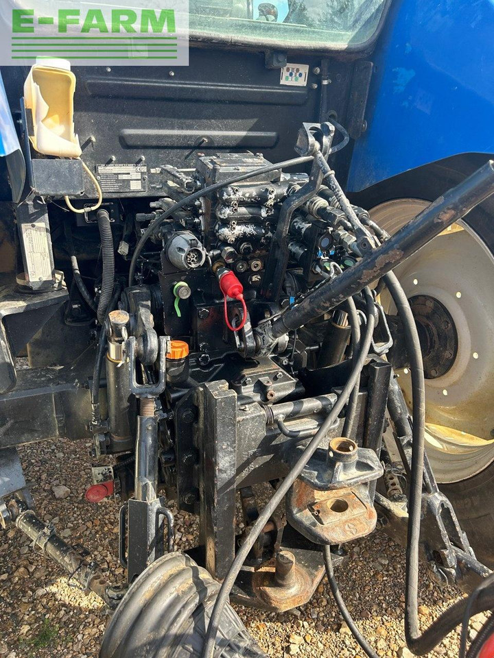 New Holland t5.95 - Trator: foto 4 New Holland t5.95 - Trator: foto 4