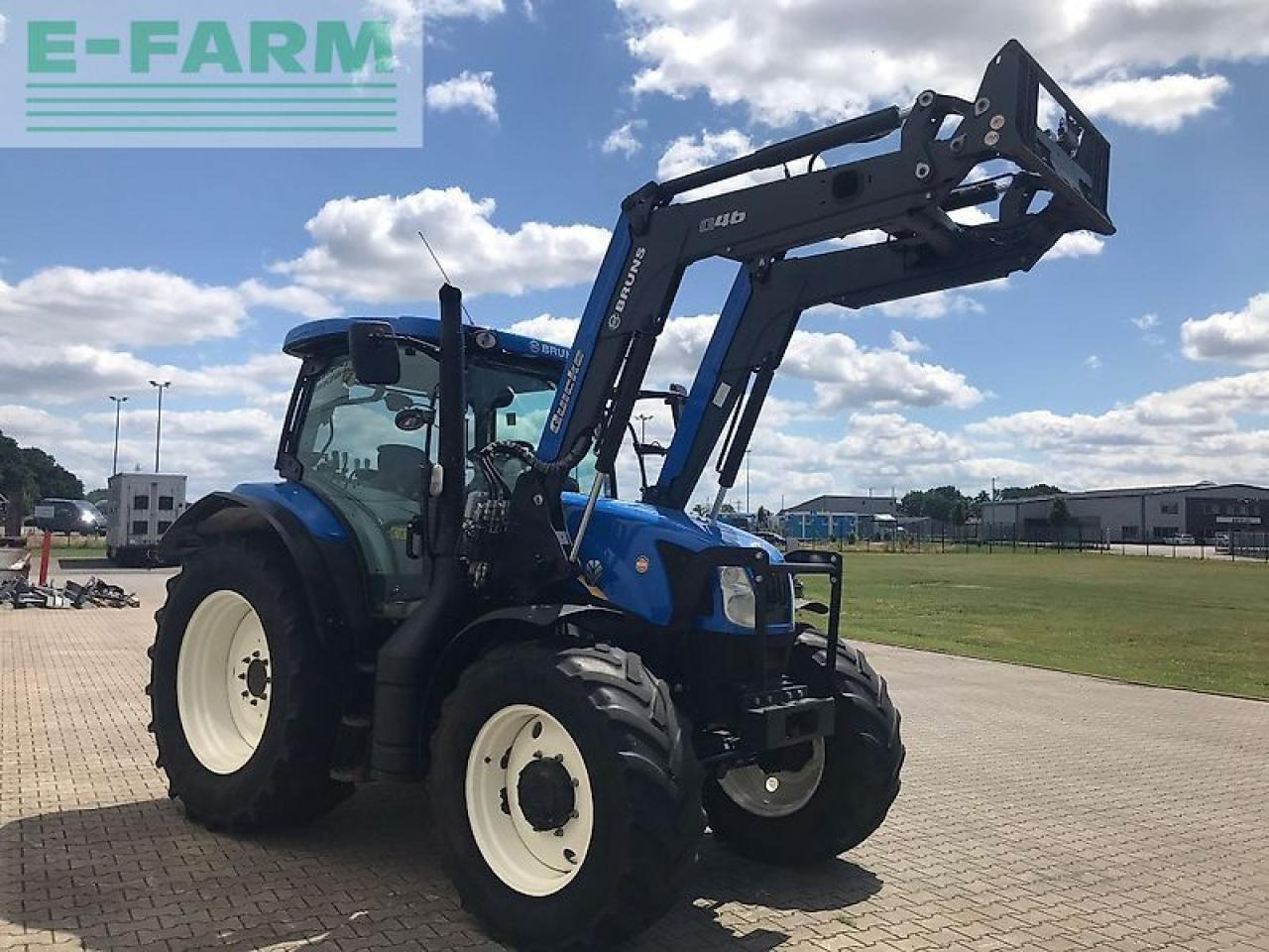 New Holland t6.140 electrocommand - Trator: foto 5 New Holland t6.140 electrocommand - Trator: foto 5