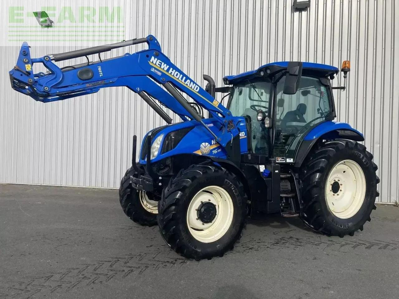 New Holland t6.145 electrocommand t4b - Trator: foto 1 New Holland t6.145 electrocommand t4b - Trator: foto 1