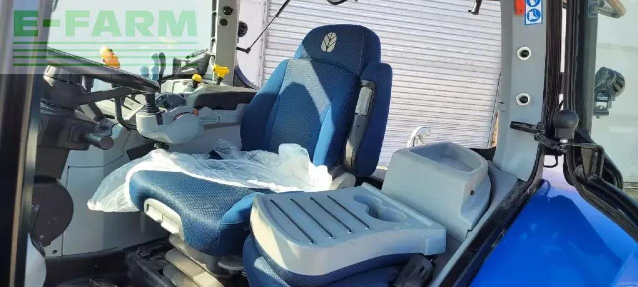 Trator New Holland t6.155: foto 9 Trator New Holland t6.155: foto 9