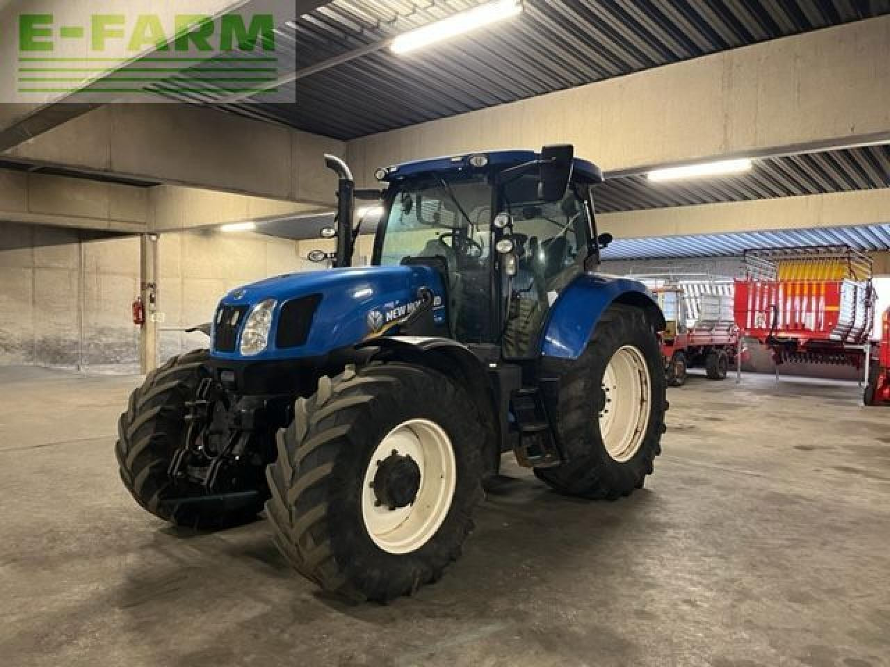 New Holland t6.175 - Trator: foto 1 New Holland t6.175 - Trator: foto 1